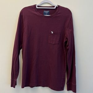men’s Abercrombie & Fitch long sleeve T with chest pocket